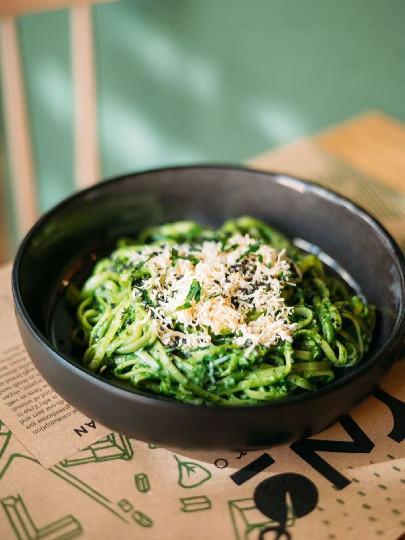 Freshly prepared green pasta